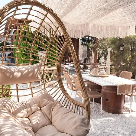 Sunrock - Begonia Aparthotel *