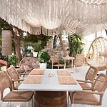 Sunrock - Begonia Naxos City